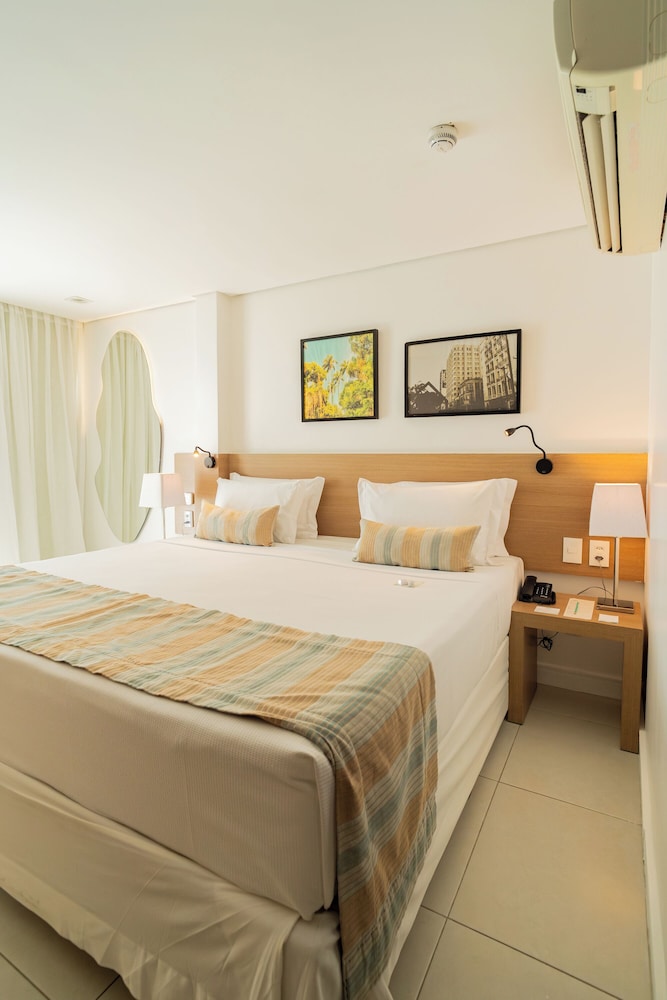 PREMIUM, KING BED