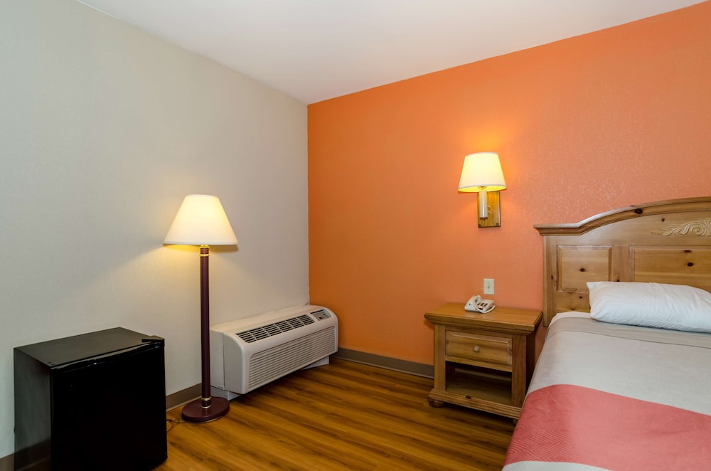 Baymont by Wyndham Newark/Wilmington 31/53