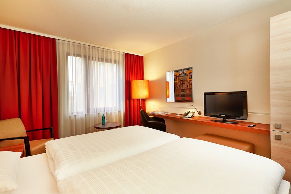 H+ HOTEL HANNOVER 16/61