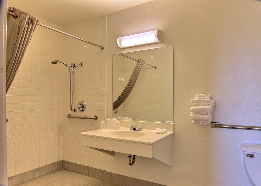 Motel6 Bismarck, ND 31/54
