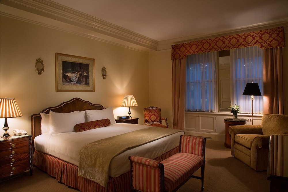 Sherry Netherland Hotel 27/72