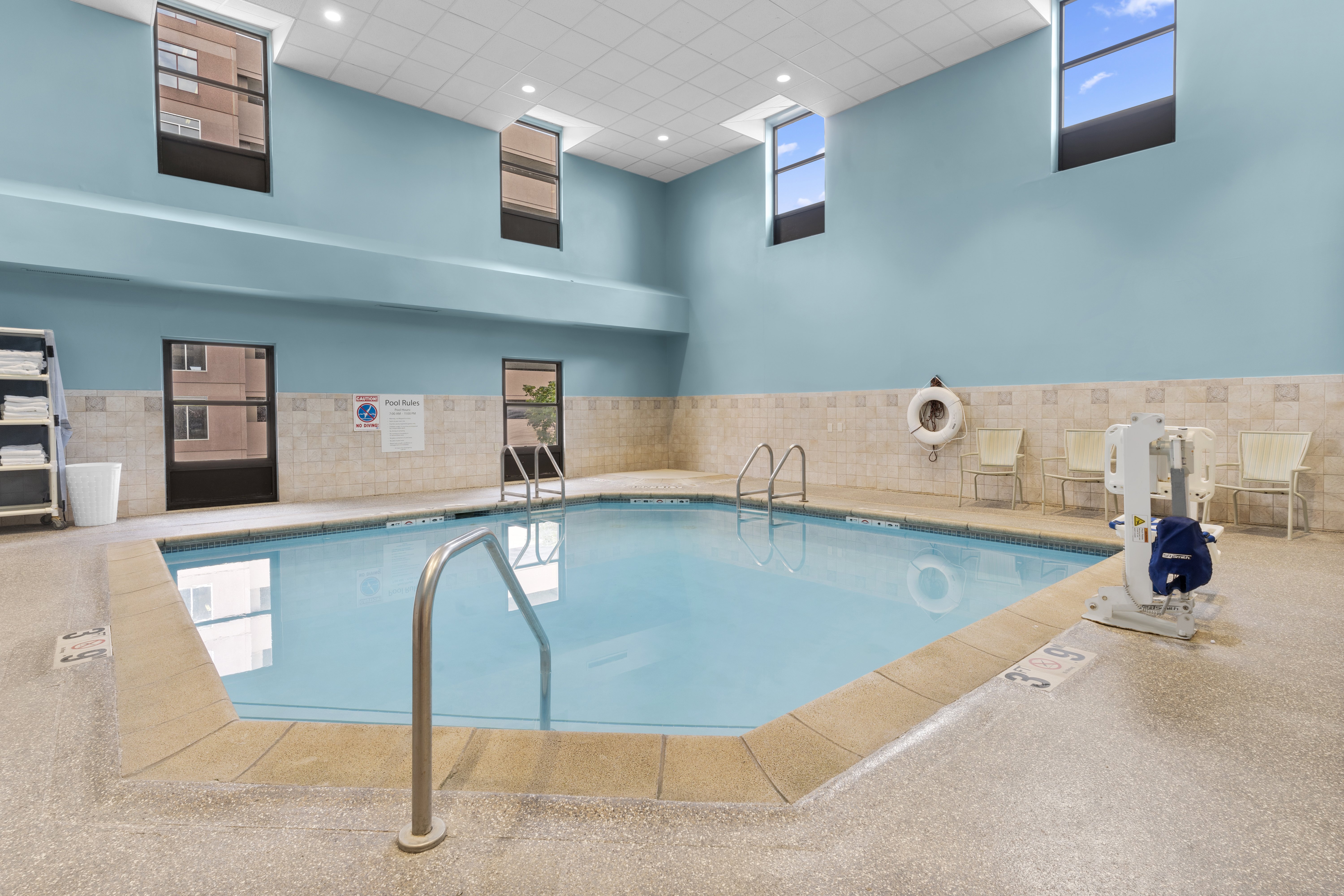 Holiday Inn Dubuque/Galena 34/78