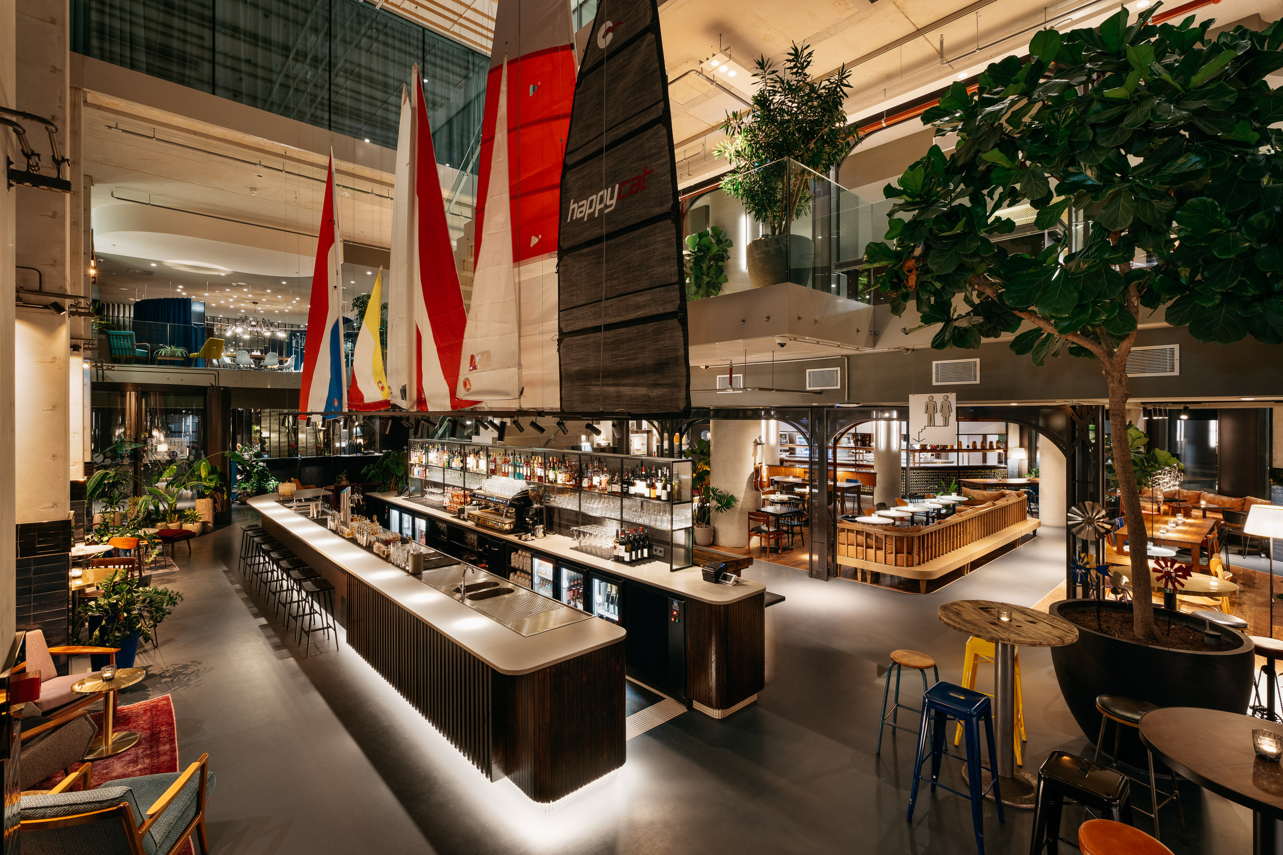 Ruby Emma Hotel & Bar 56/60