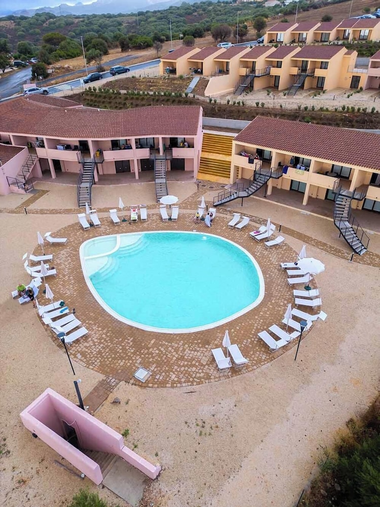 Residence Rocce Rosse 60/62