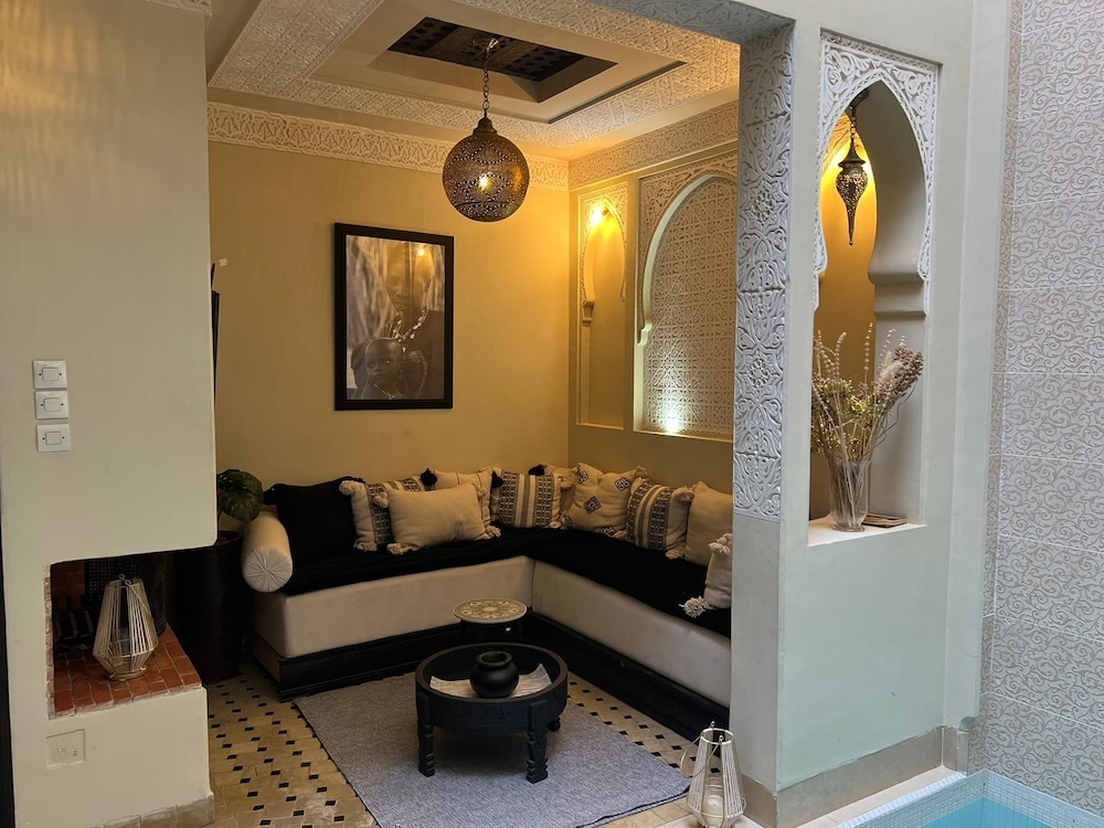 Riad Reve d'Or 81/87