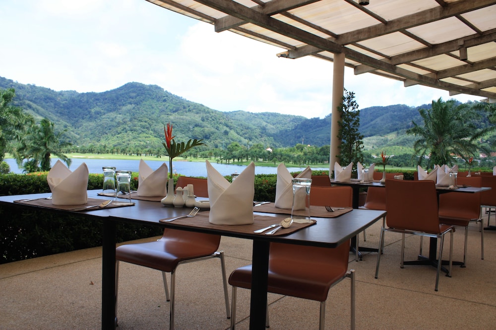 Tinidee Golf Resort At Phuket 35/50