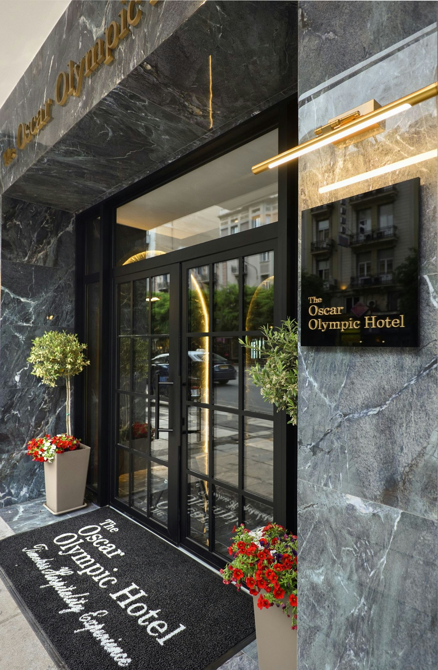 The Oscar Olympic Hotel 37/40
