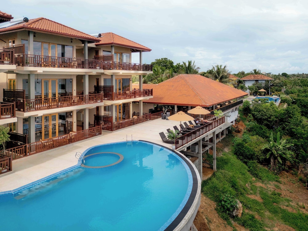 Ananthaya Beach 3/43