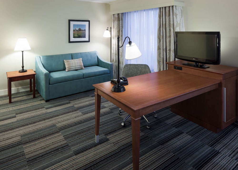 Hampton Inn Suites Davenport 27/41