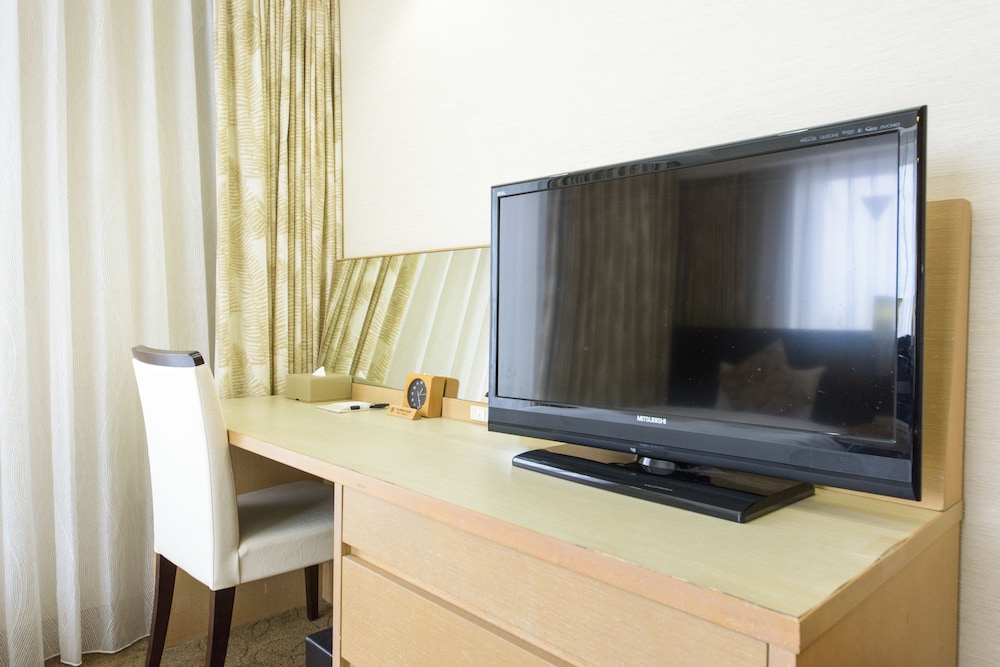 Nishitetsu Resort Inn Naha 38/72