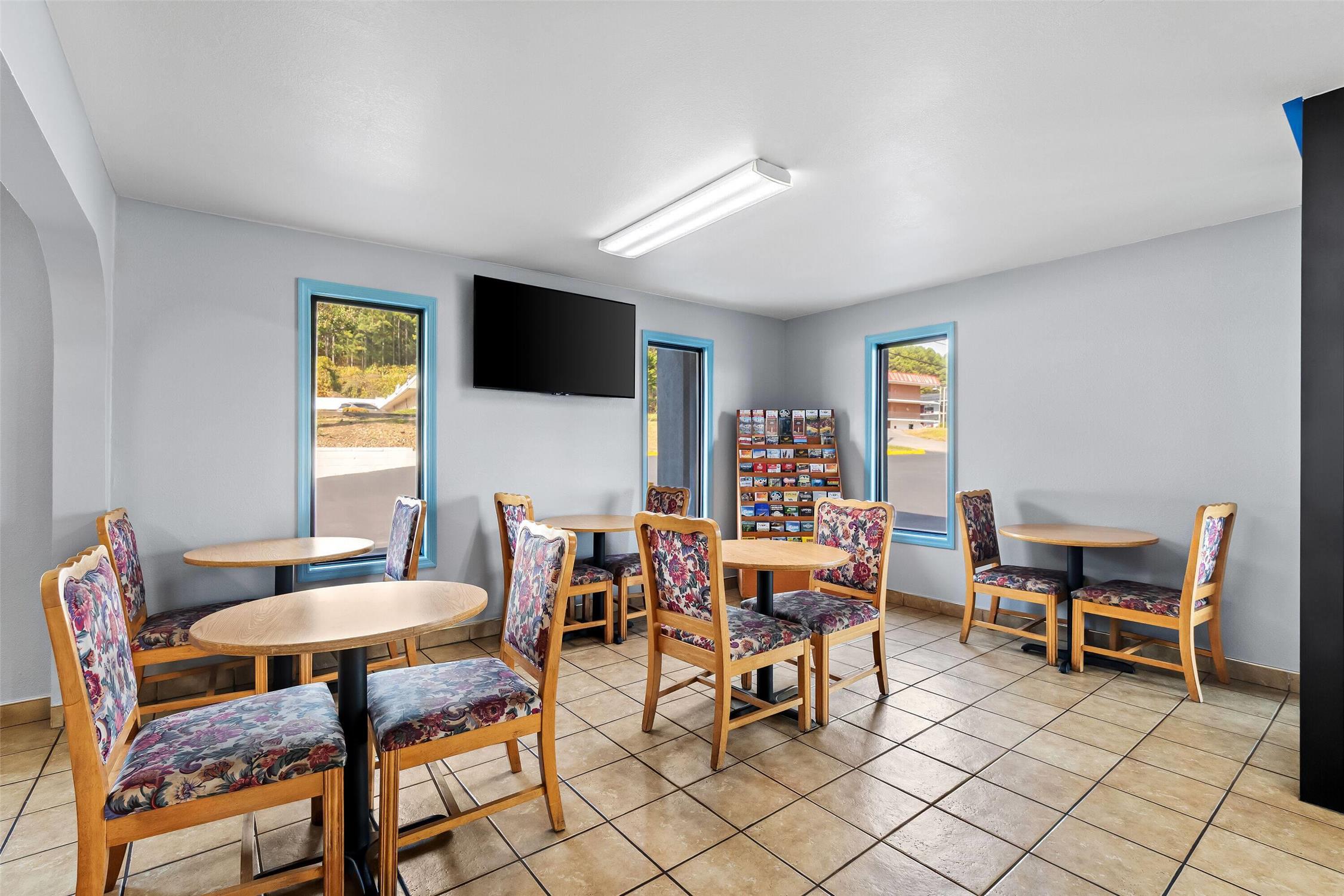 Days Inn by Wyndham Cleveland TN 19/30