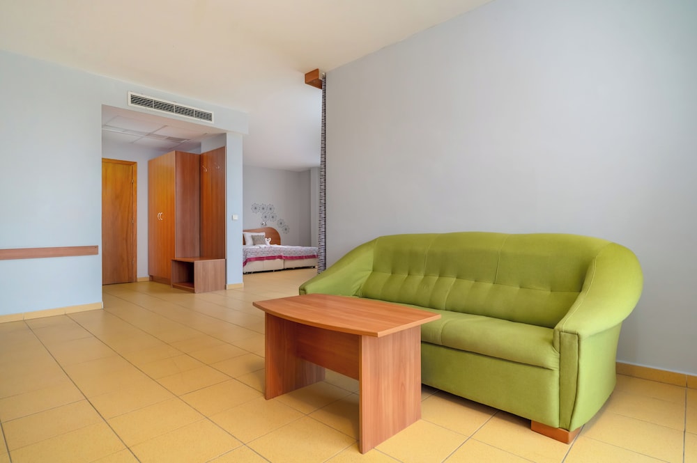 MPM Kalina Garden Hotel 42/63