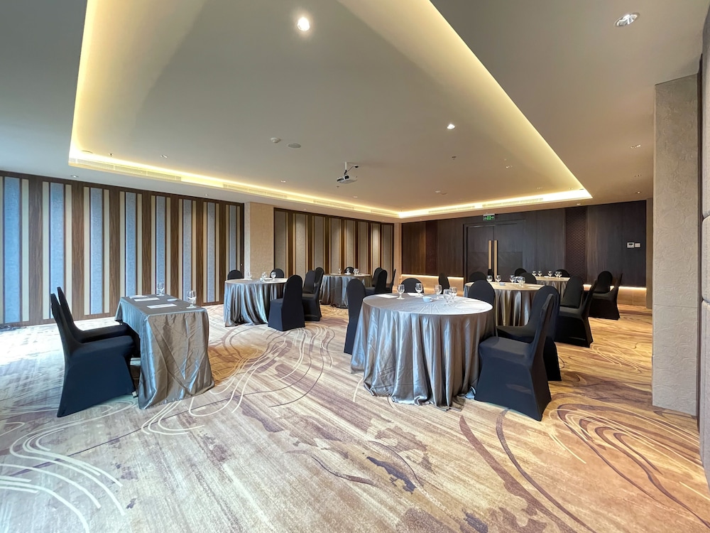 Lobby at ARTOTEL Batam, BATAM