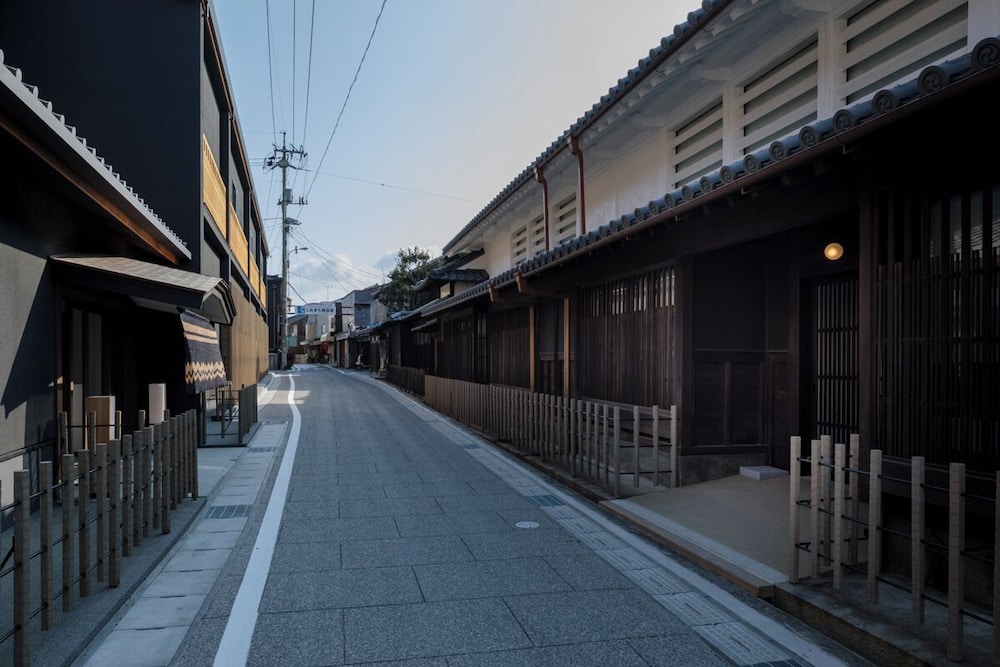Yubune 32/33