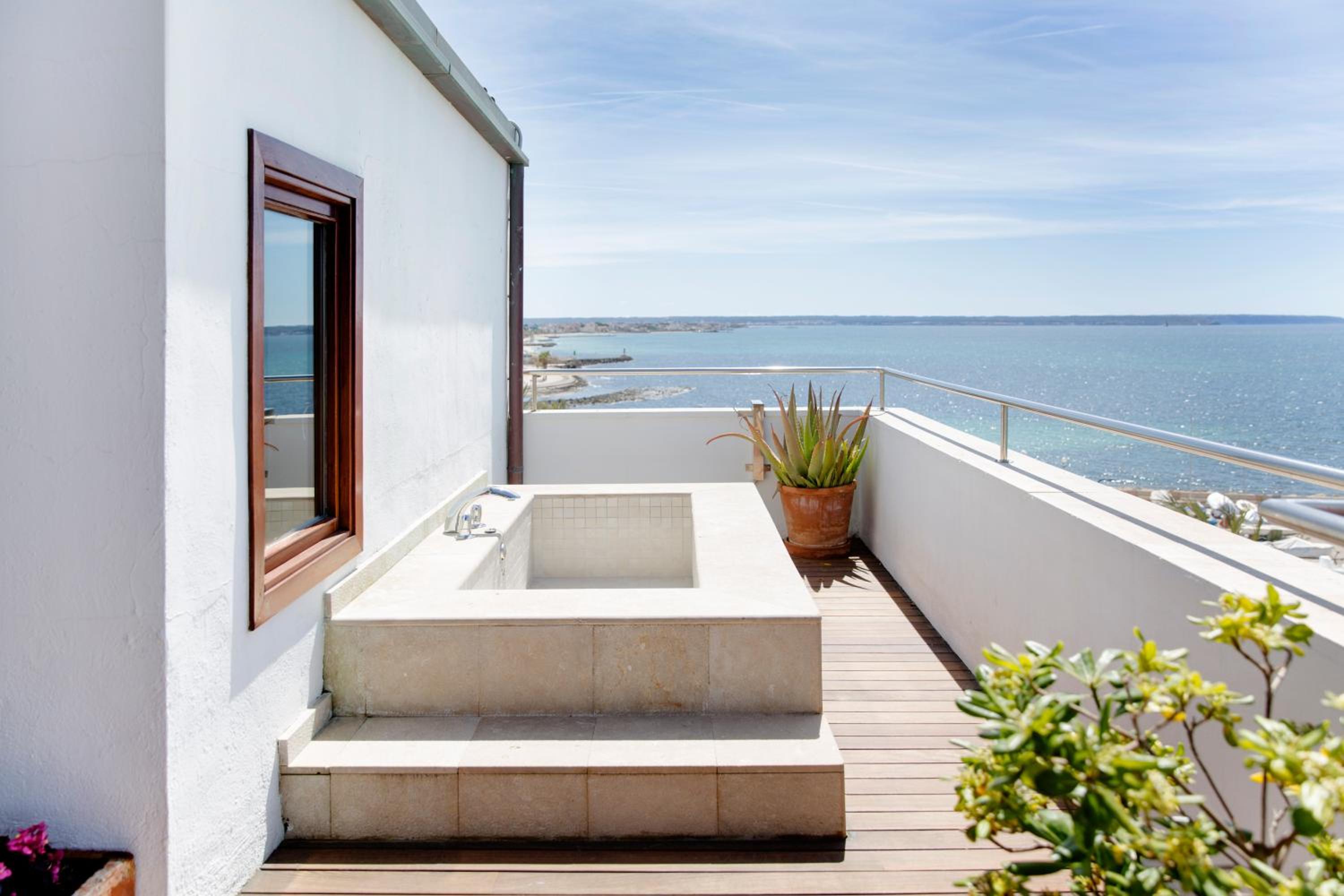Portixol Hotel & Restaurant 36/57