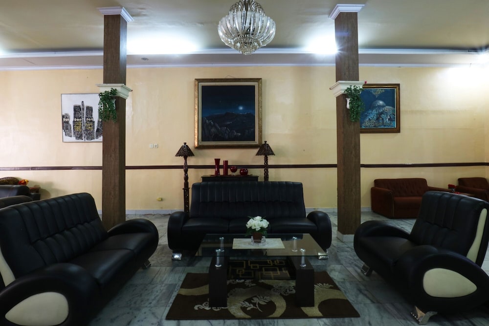 Hotel Arjuna 49/66