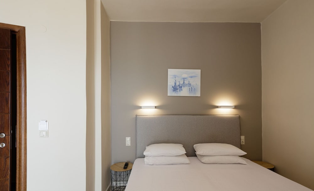 Areti Hotel 22/55