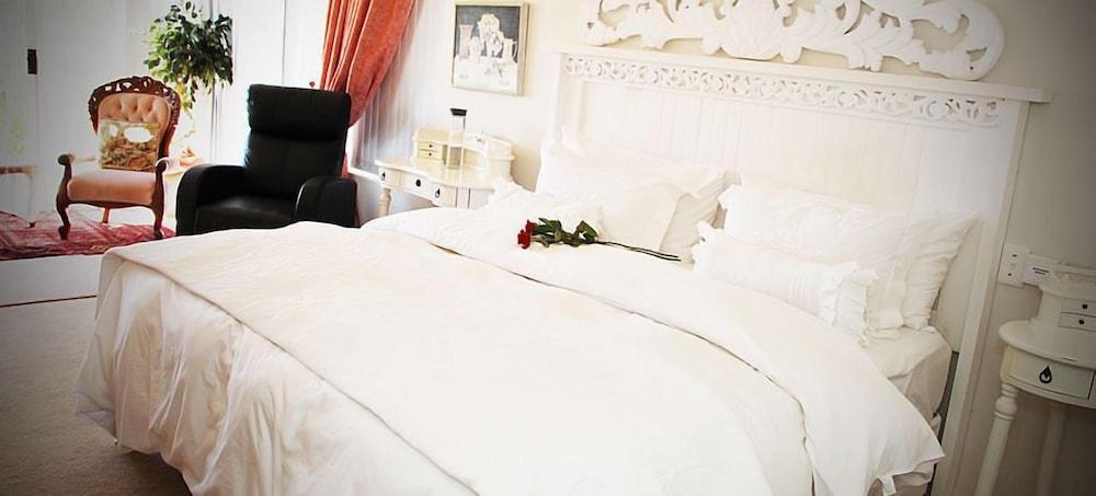 Belurana Collection River Manor 7/50