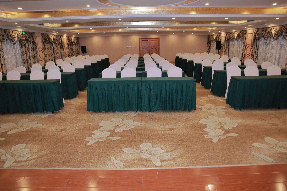 Vienna Hotel (Nanjing Puzhu Middle Road) 25/29