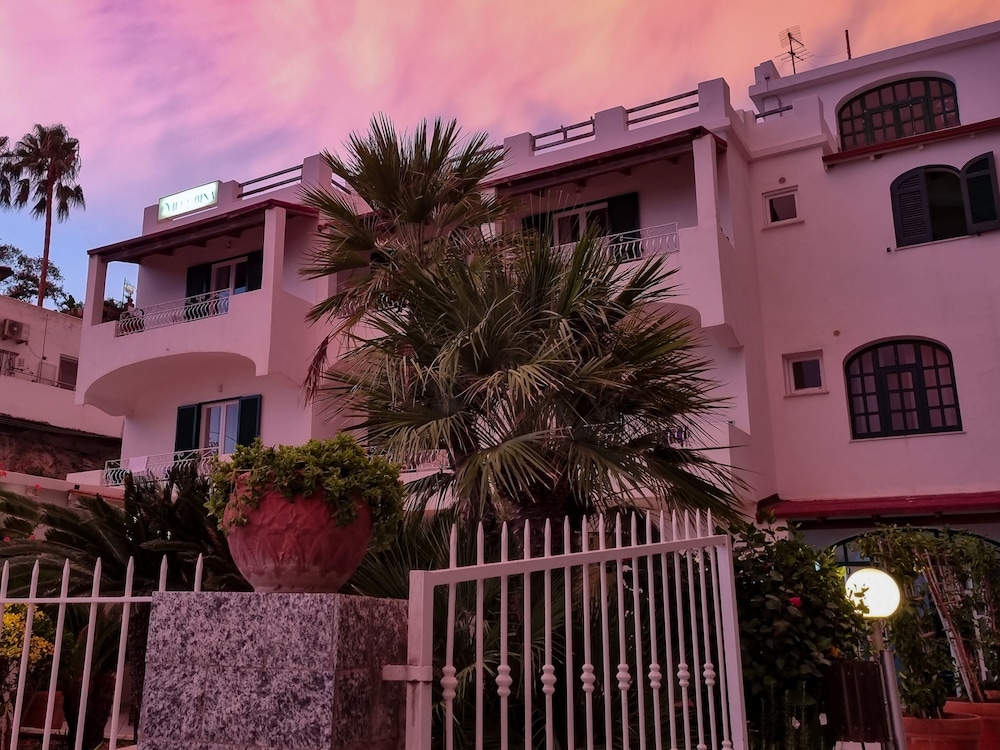 Hotel Villa Bina 3/66