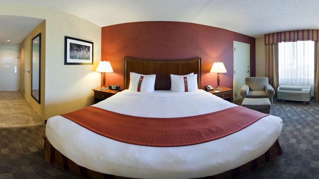 PREMIUM, KING BED