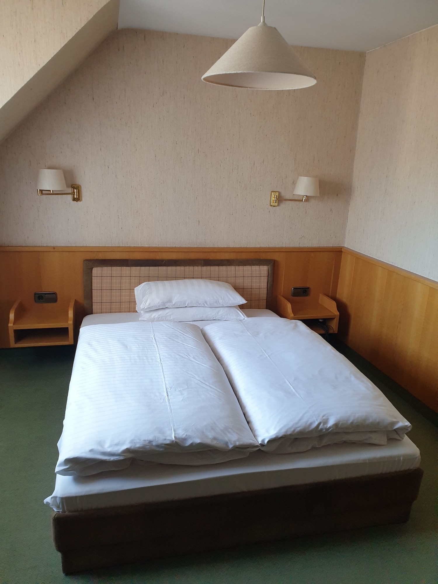 Compact, Double Bed, Balcony، Hotel Waldblick 3/8