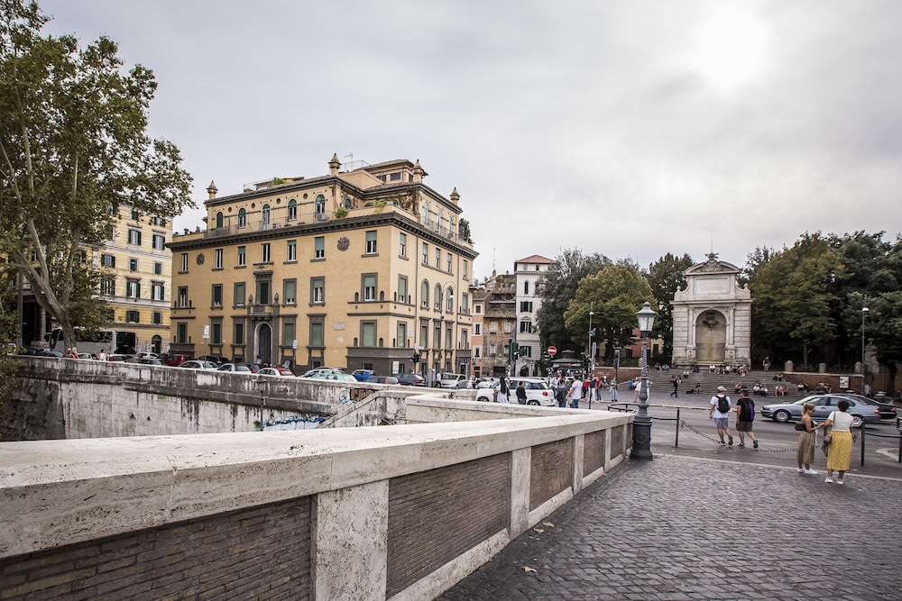 Trastevere Royal Suite Trilussa 40/50