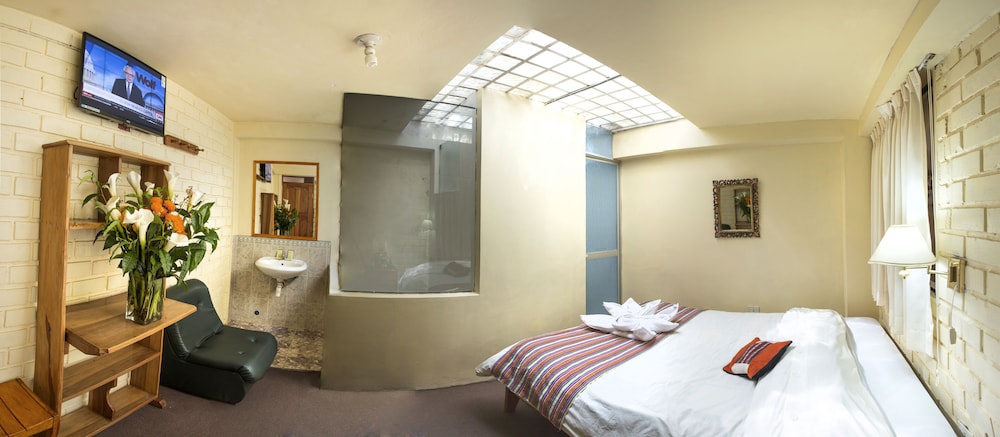 Andean Dreams Hotel 48/48