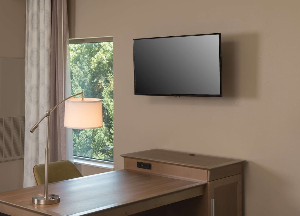 Hampton Inn Suites Asheville Biltmore Village 47/58