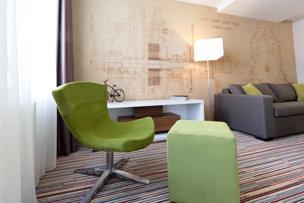 HOTEL TESLA SMART STAY 27/43