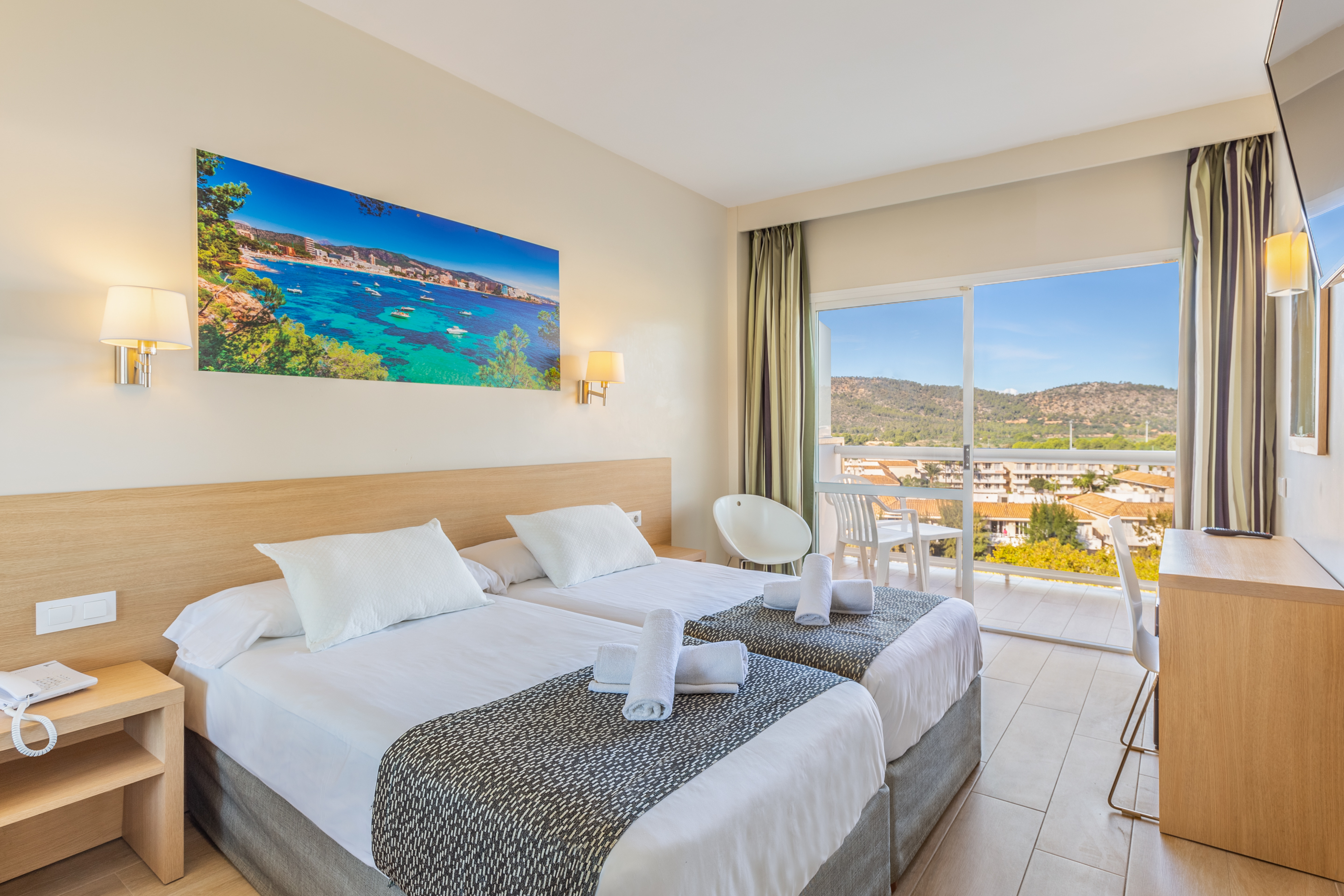 Samos Hotel 12/50