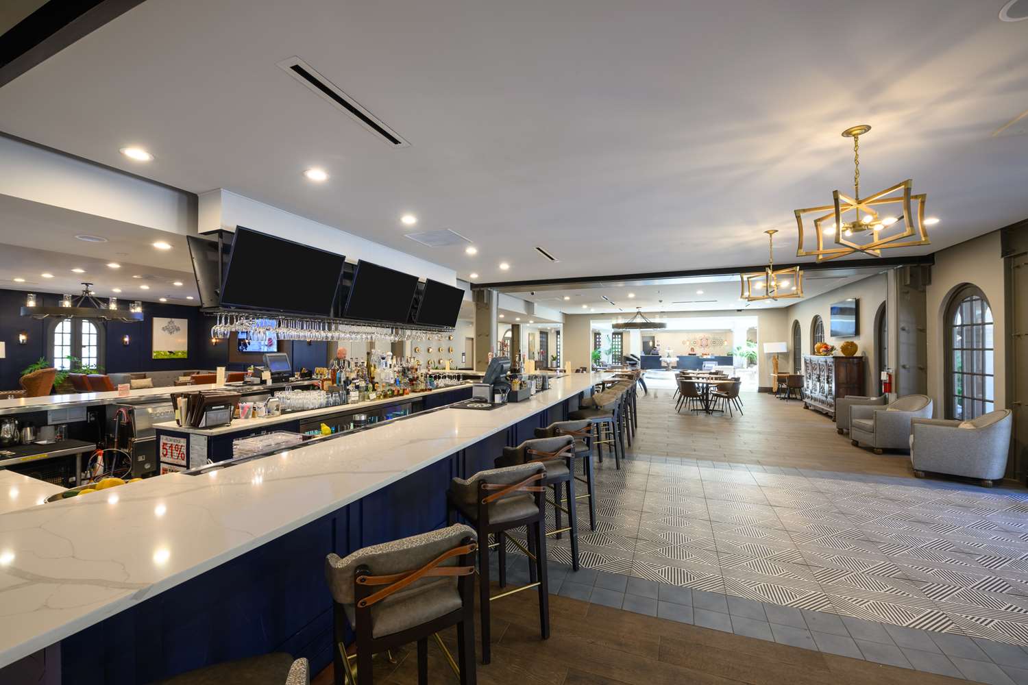 restaurant cafeteria