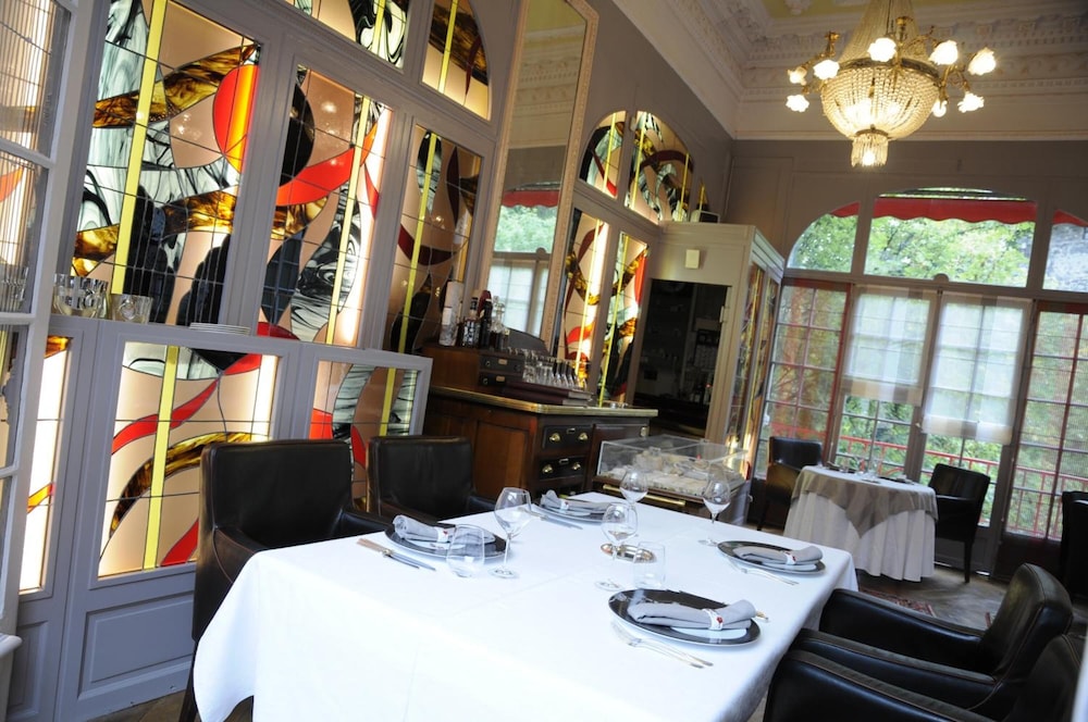 Hotel La Belle Meuniere 34/50
