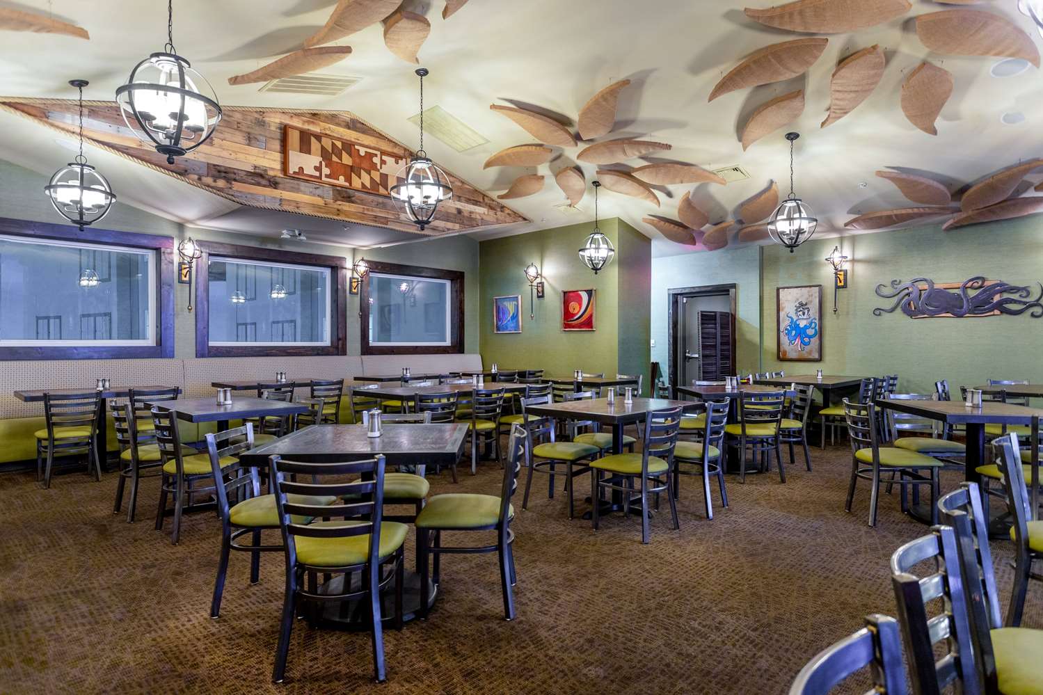 La Quinta Inn And Suites By Wyndham Ocean City 33/49