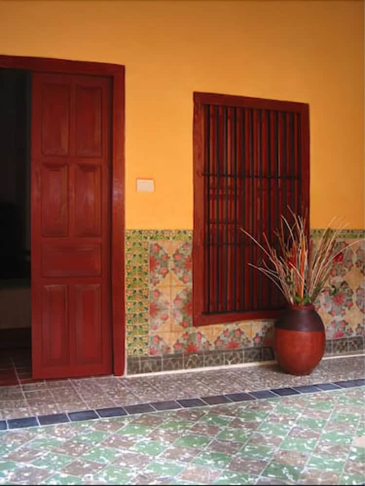 Hotel Castelmar 36/62