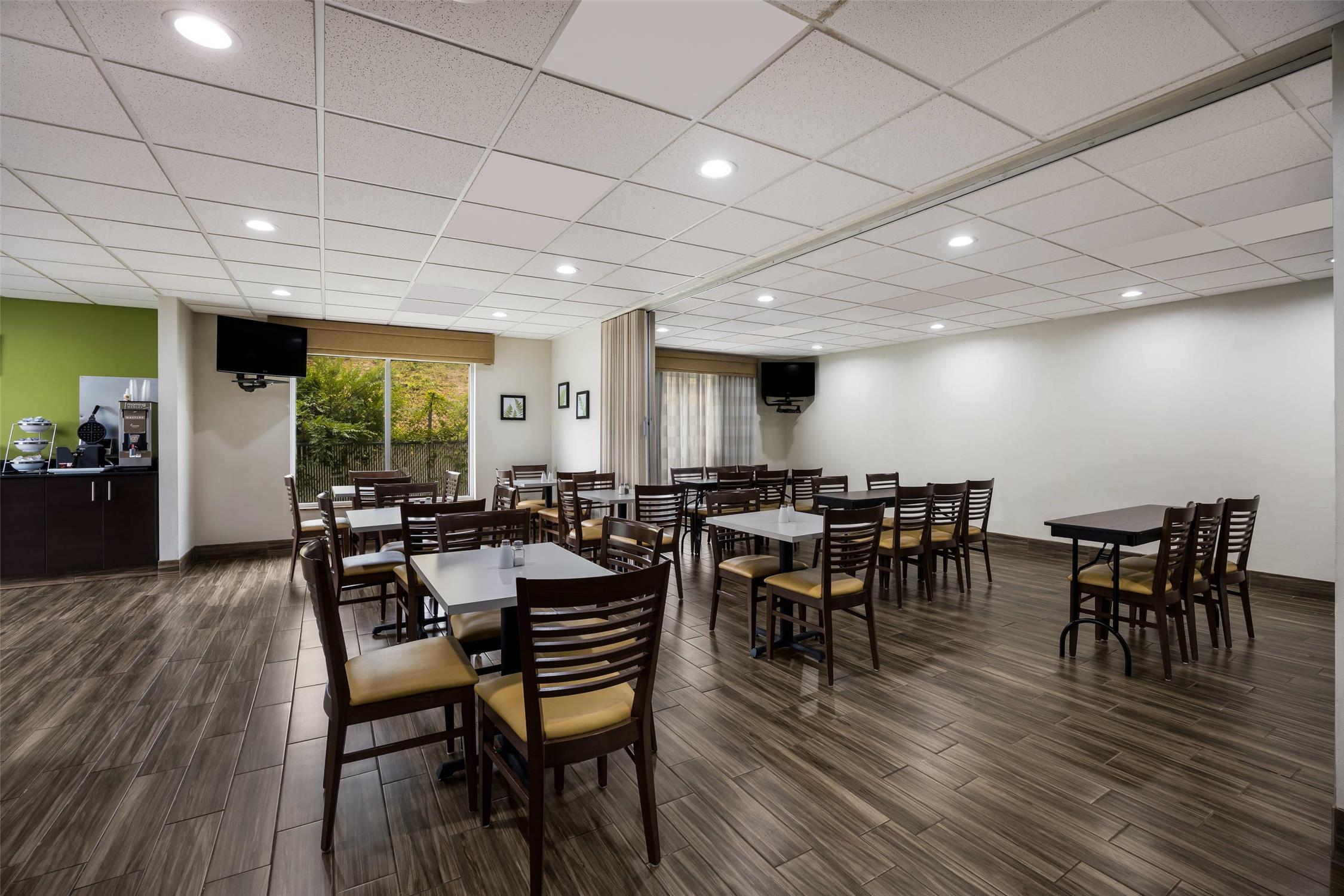 Sleep Inn & Suites Valdosta Mall Area 9/15