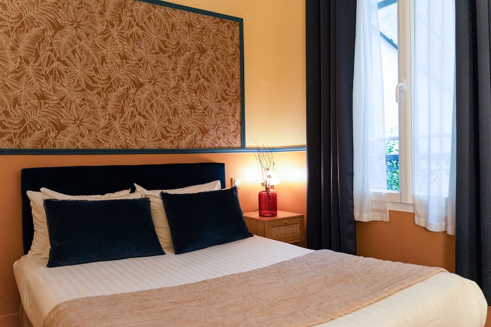 HOTEL BOILEAU 27/52