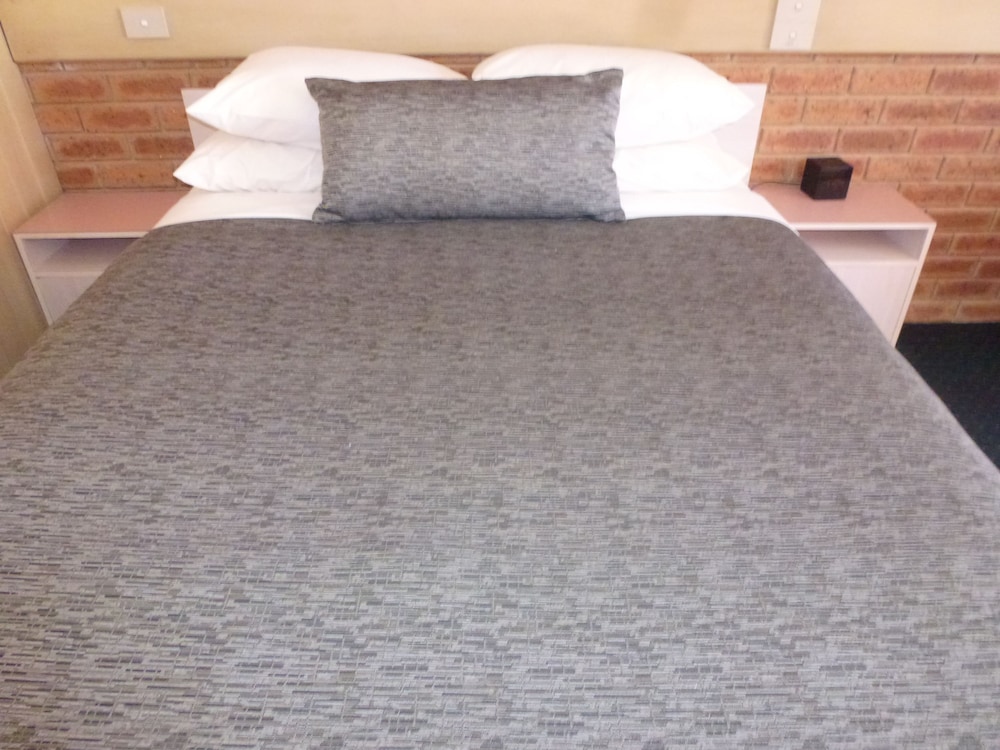 Colonial Motor Inn Bairnsdale 7/37