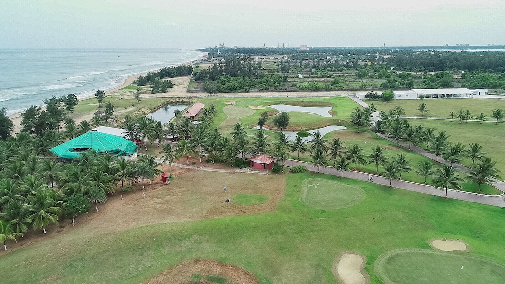 CHARIOT BEACH RESORT 47/50