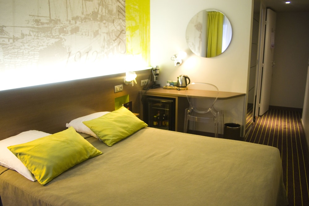 Hotel Billie 10/65