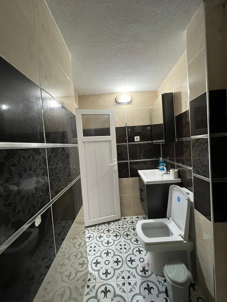 Taksim Cmlm Apart 24/50