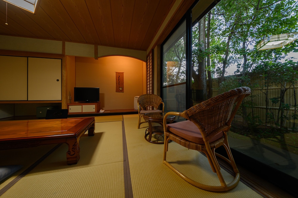 Ryokan Mebaeso 48/62