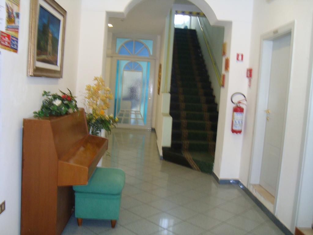 Hotel Villa Elisa 2/15