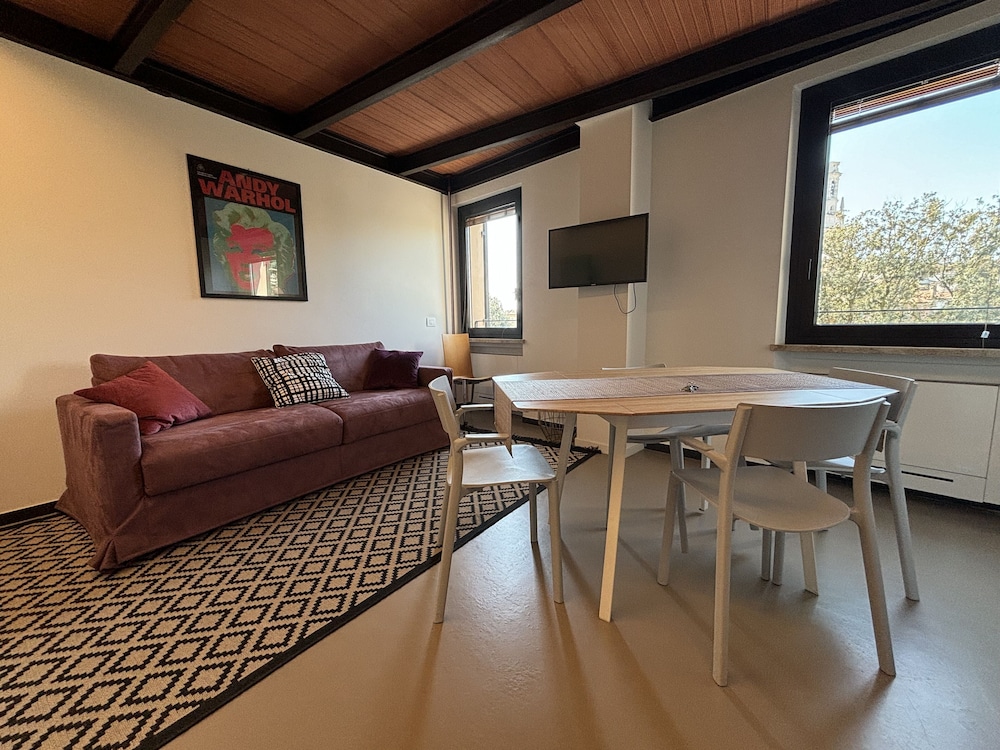 Rivadige Suite 28/50