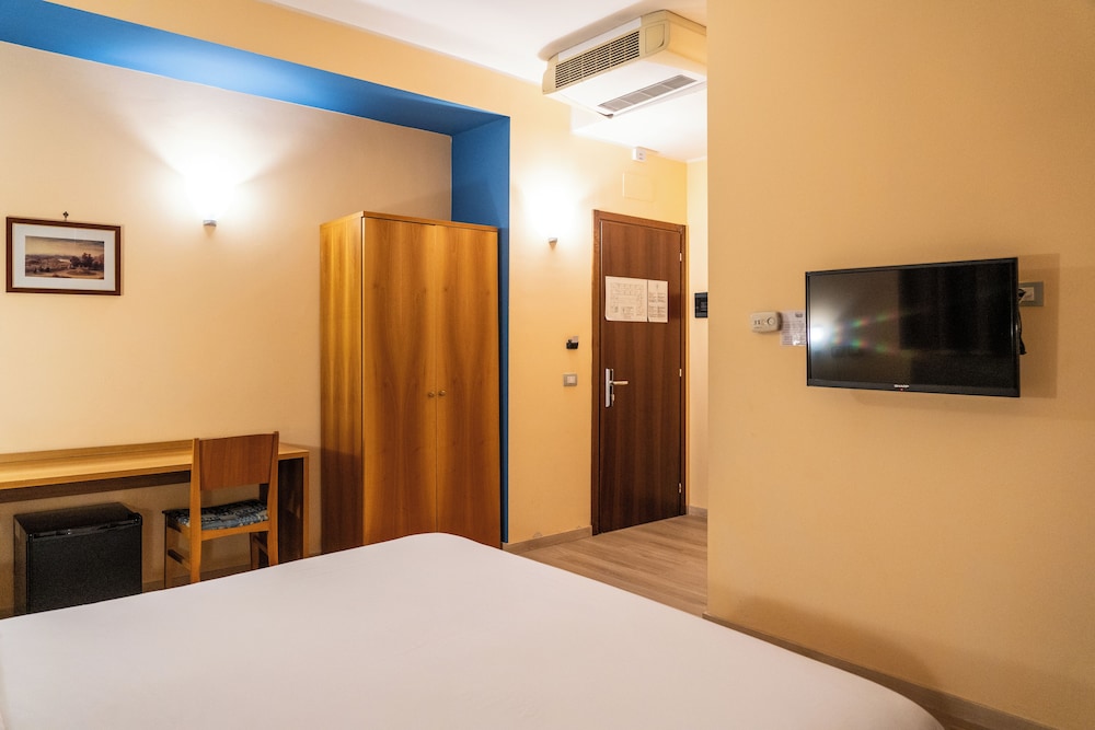 غرفة قياسية مفردة بسريرين منفصلين، Villa Cagnola 2/9