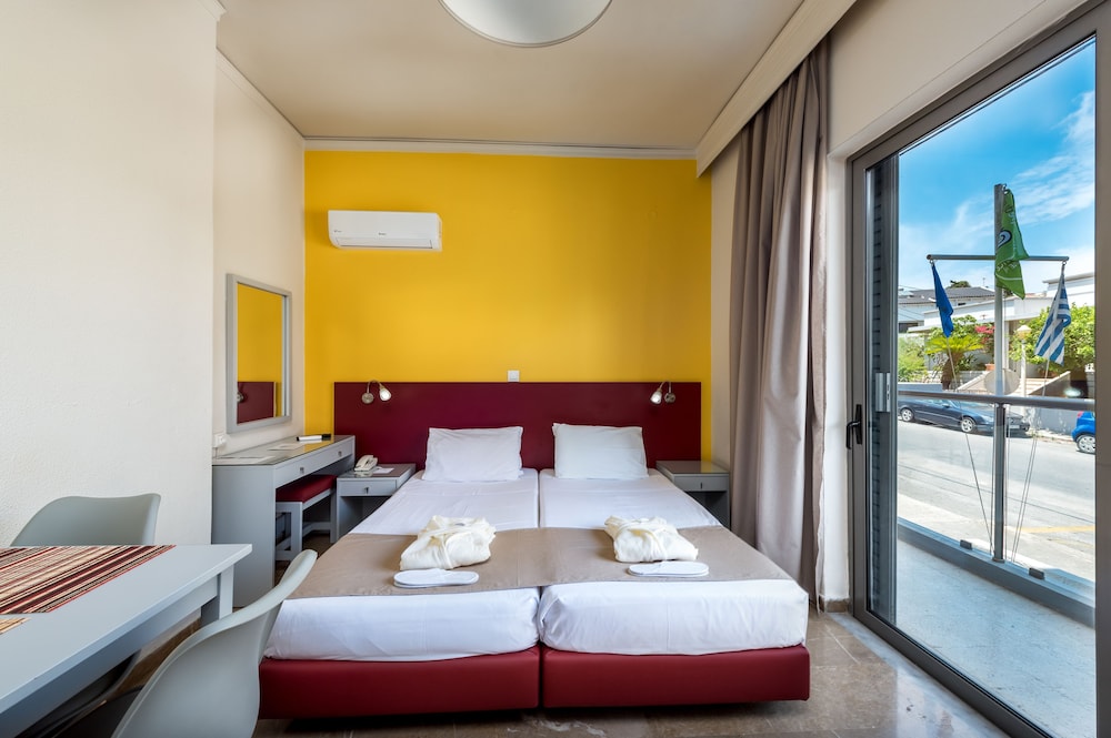 1 BEDROOM, APARTMENT