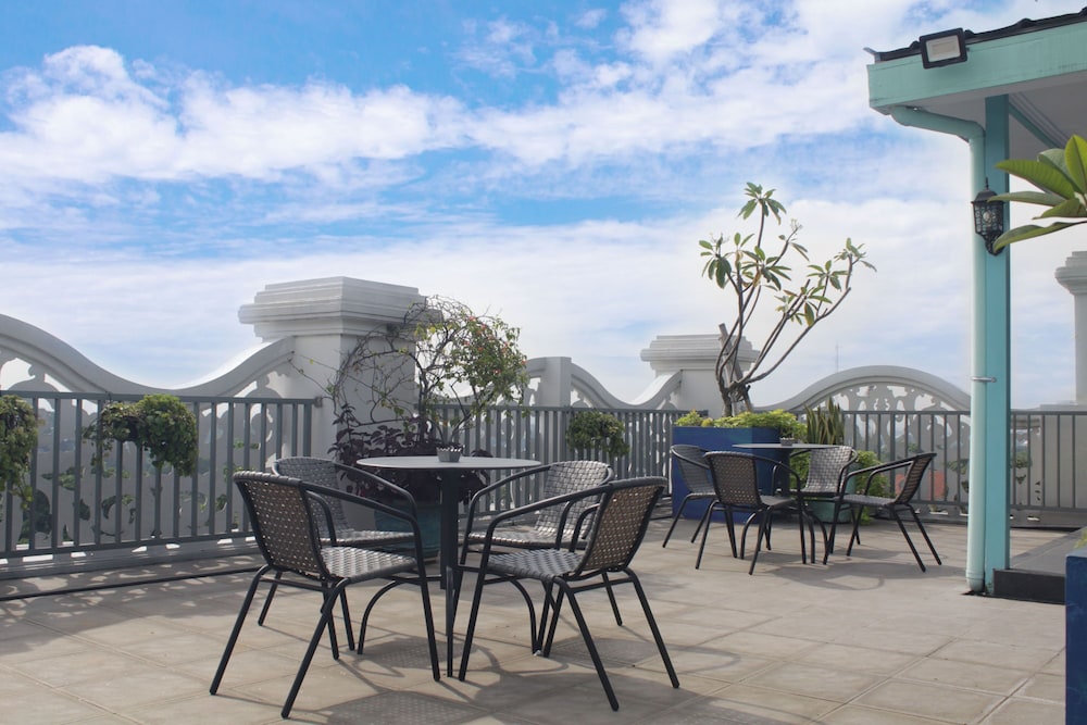Noor Hotel 35/58