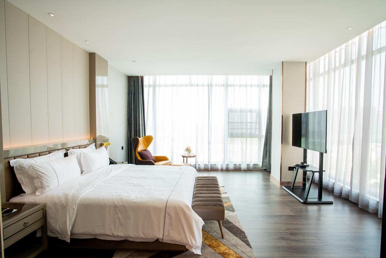 Tomeet Hotel 12/38