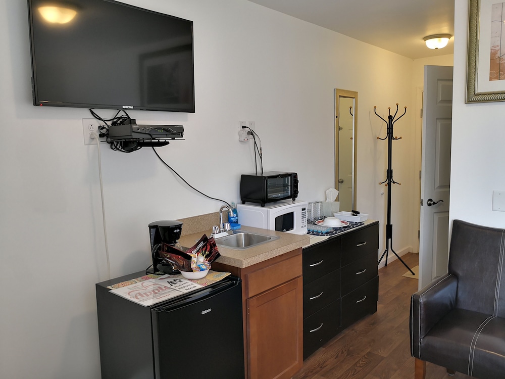 Apple Inn And Suites 8/50