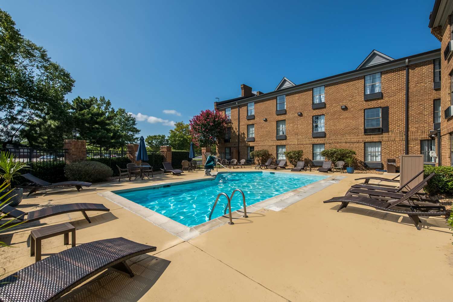 Comfort Inn Newport News VA 27/30